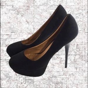 Mark & Maddux Black Platform Heels Size 8.5